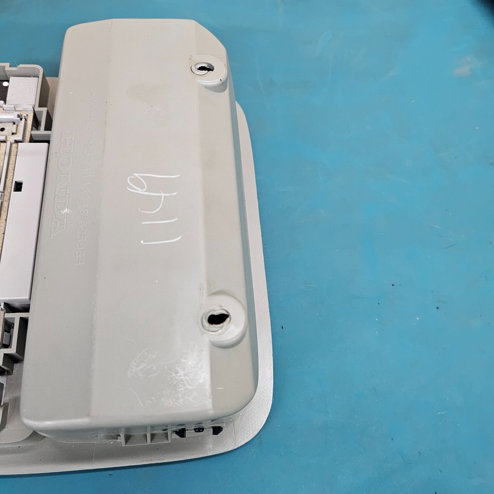 🔥03-08 Honda Pilot 05-10 Odyssey Roof Overhead Console Dome Map Light Grey OEM