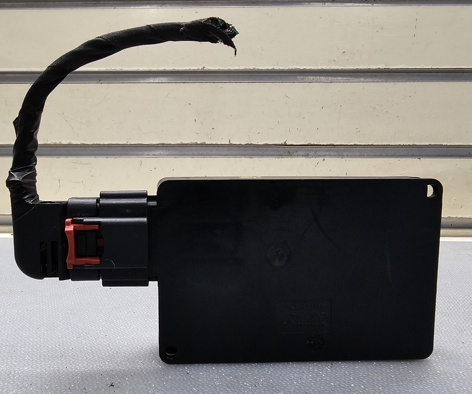 🔥13-14 Acadia Enclave Traverse Rear Bumper Blind Spot Module Sensor Assembly