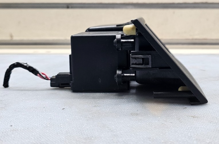 🔥04-08 Ford F150 Dash Cubby Storage Bezel Seat Passenger Deactivation Switch