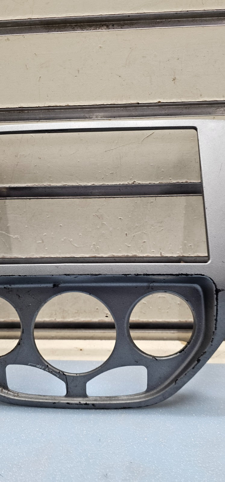🔥05-07 FOCUS FRONT CENTER DASH RADIO CLIMATE CONTROL BEZEL TRIM PANEL SILVER