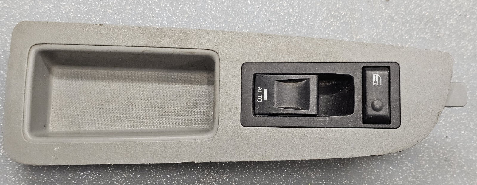 07-11 Charger Dakota Chrysler 200 300 Right Passenger Power Window Switch Gray