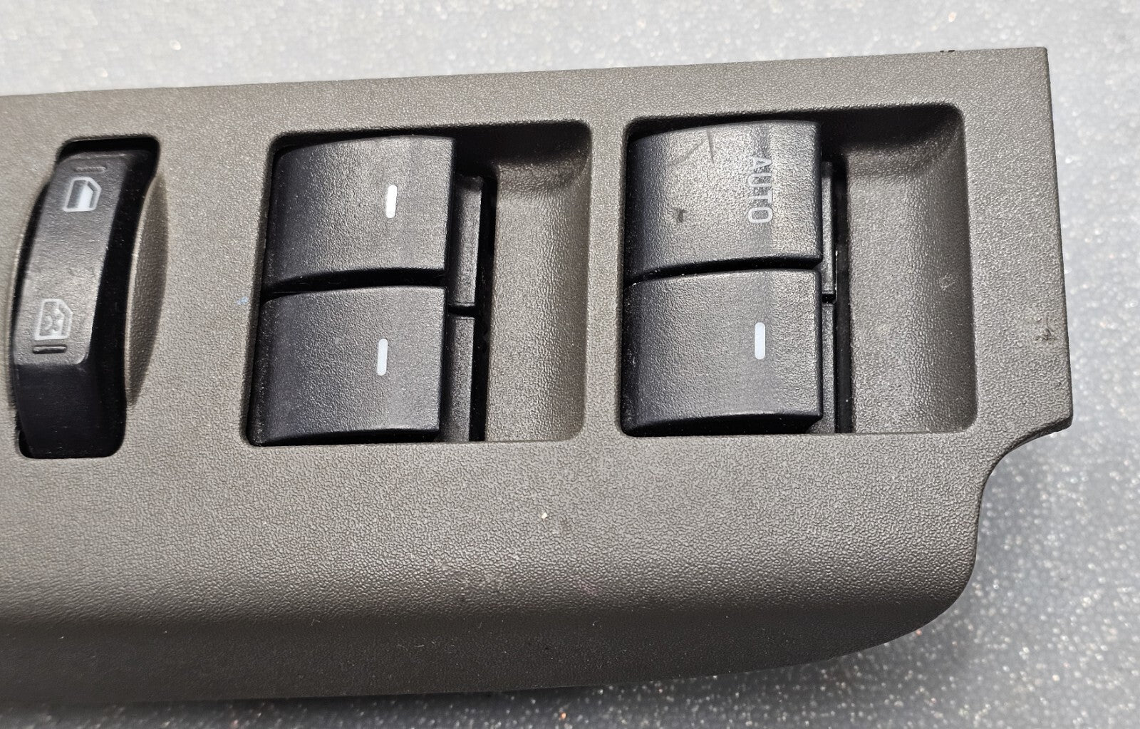 🔥08-12 Escape Focus Left Driver Door Master Power Window Switch Assembly Black