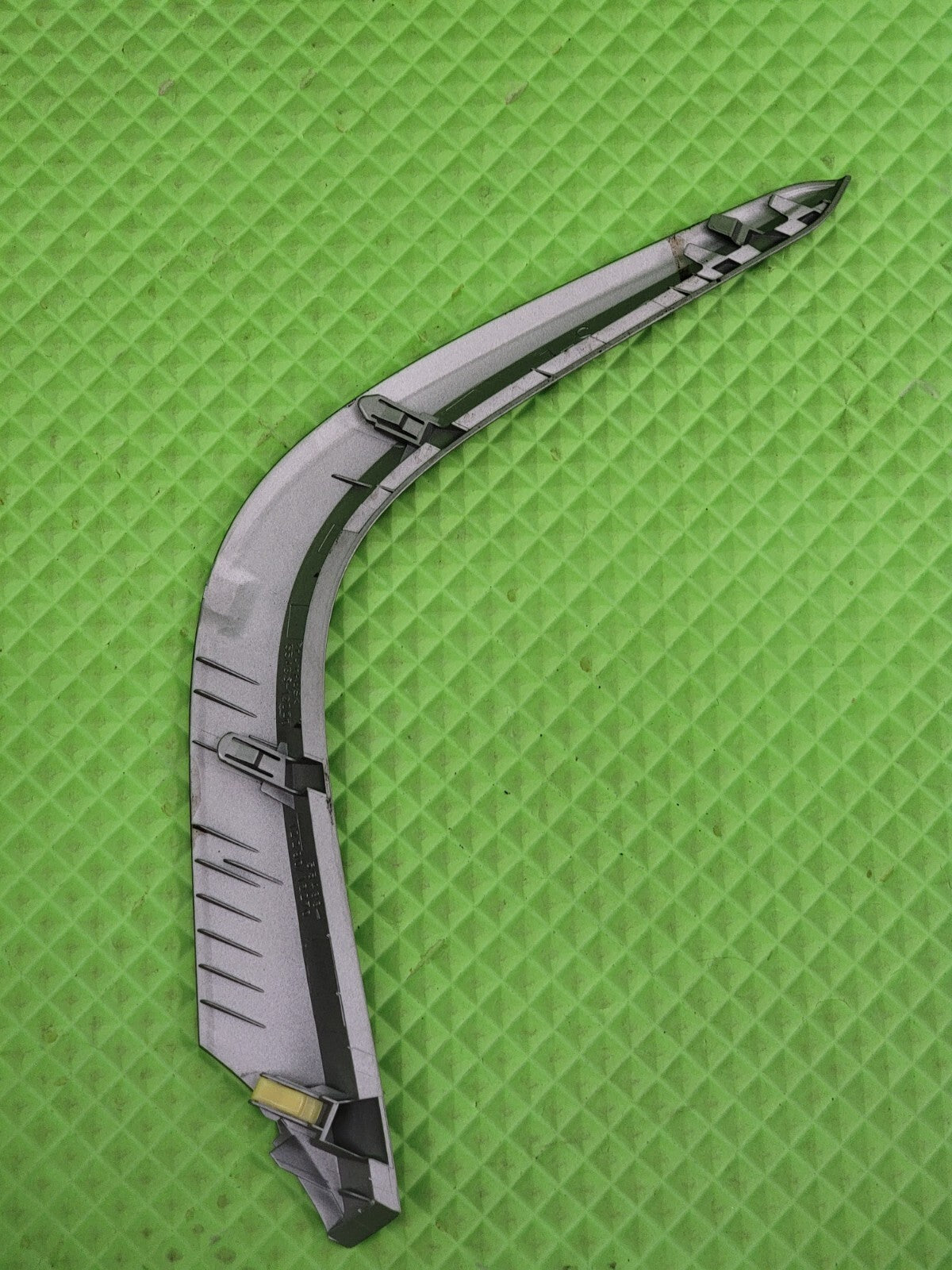 🔥2009-2013 Toyota Corolla Shifter Bezel Trim Molding Right side OEM silver