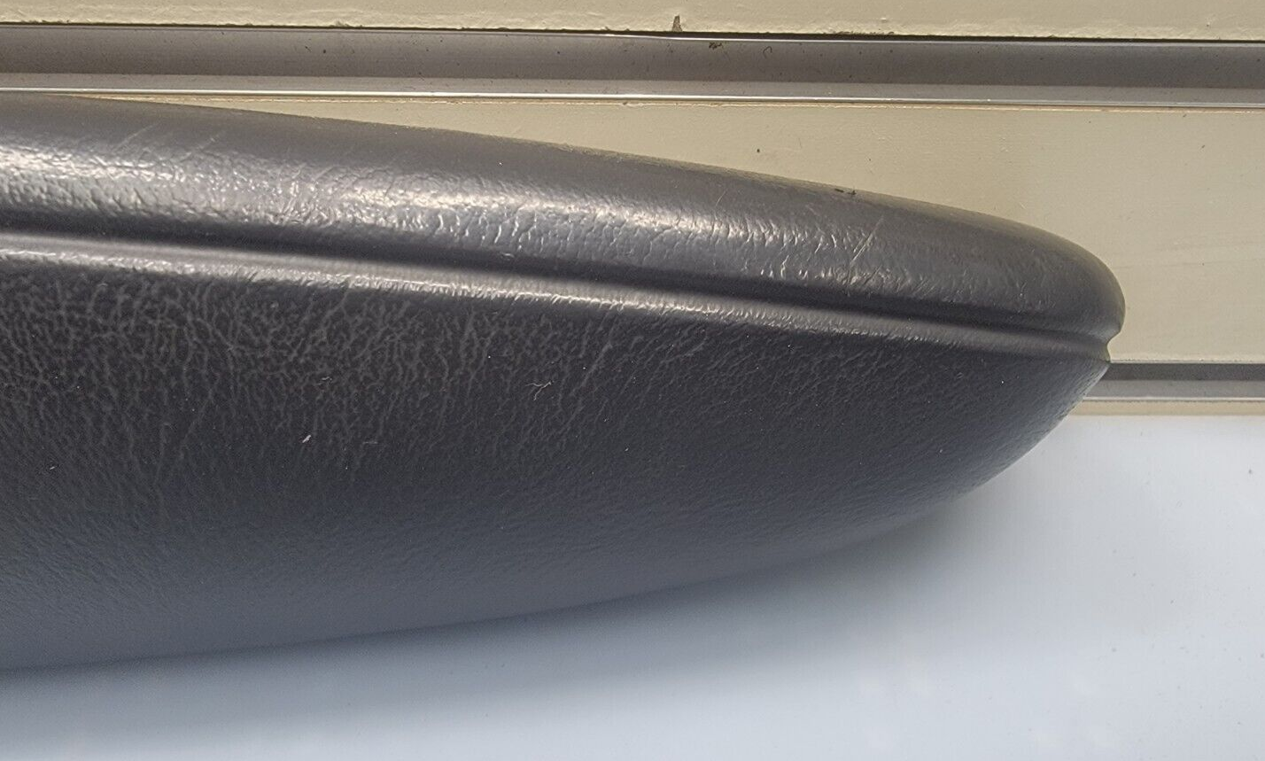 🔥01-07 Dodge Caravan Voyager Town &Country Front LEFT Driver Arm Rest BLACK OEM