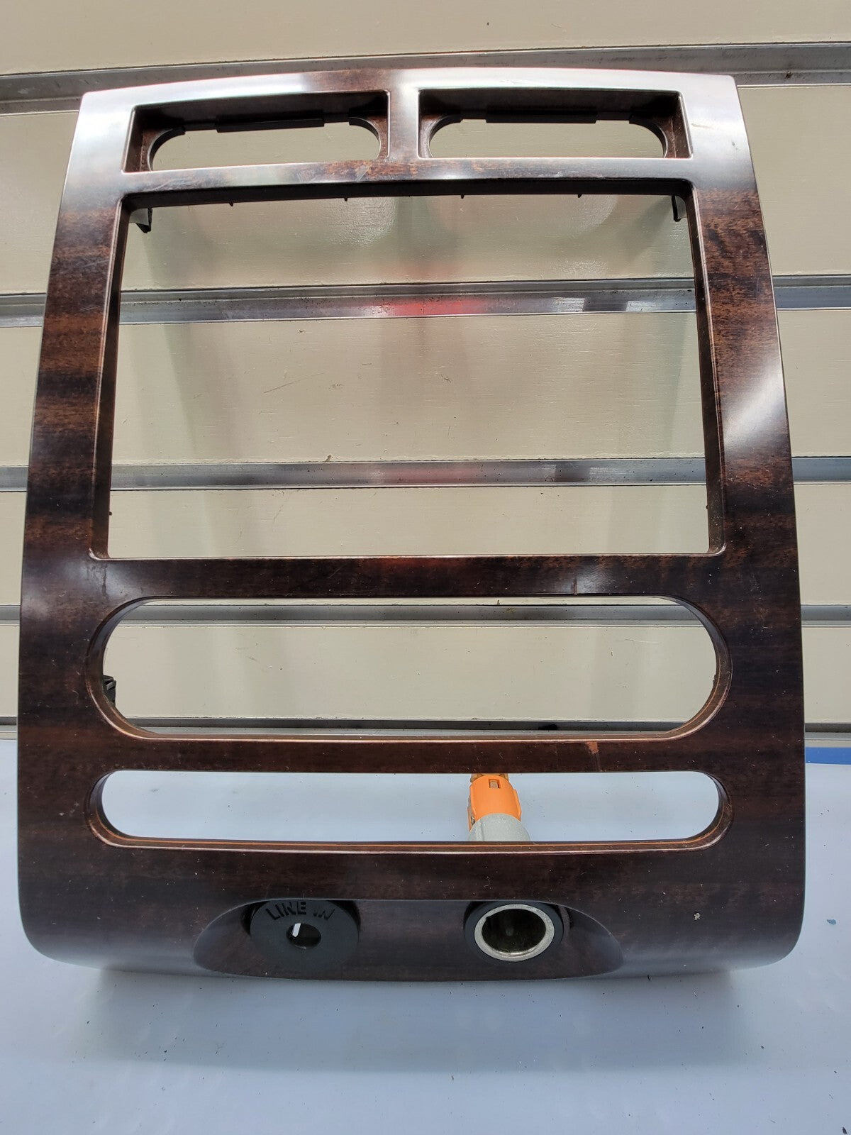 🔥2007-2014 Ford Expedition Radio Dash Bezel Trim Climate Control Woodgrain OEM