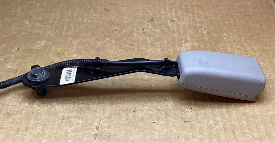 🔥2008-2012 Honda Accord Front Left Driver Side Seat Belt Seatbelt Buckle Gray