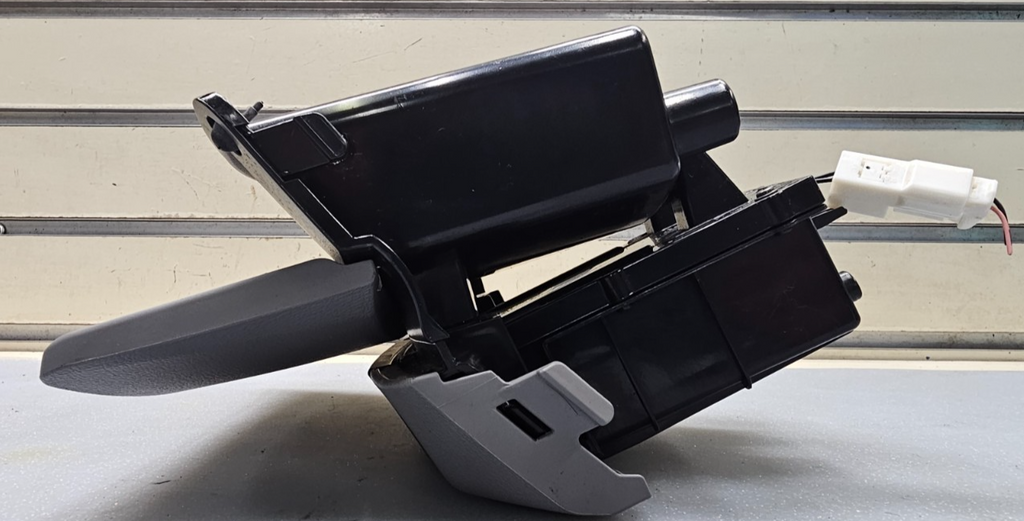🔥06-11 Hyundai Elantra Center Front Dash Storage Compartment Gray OEM