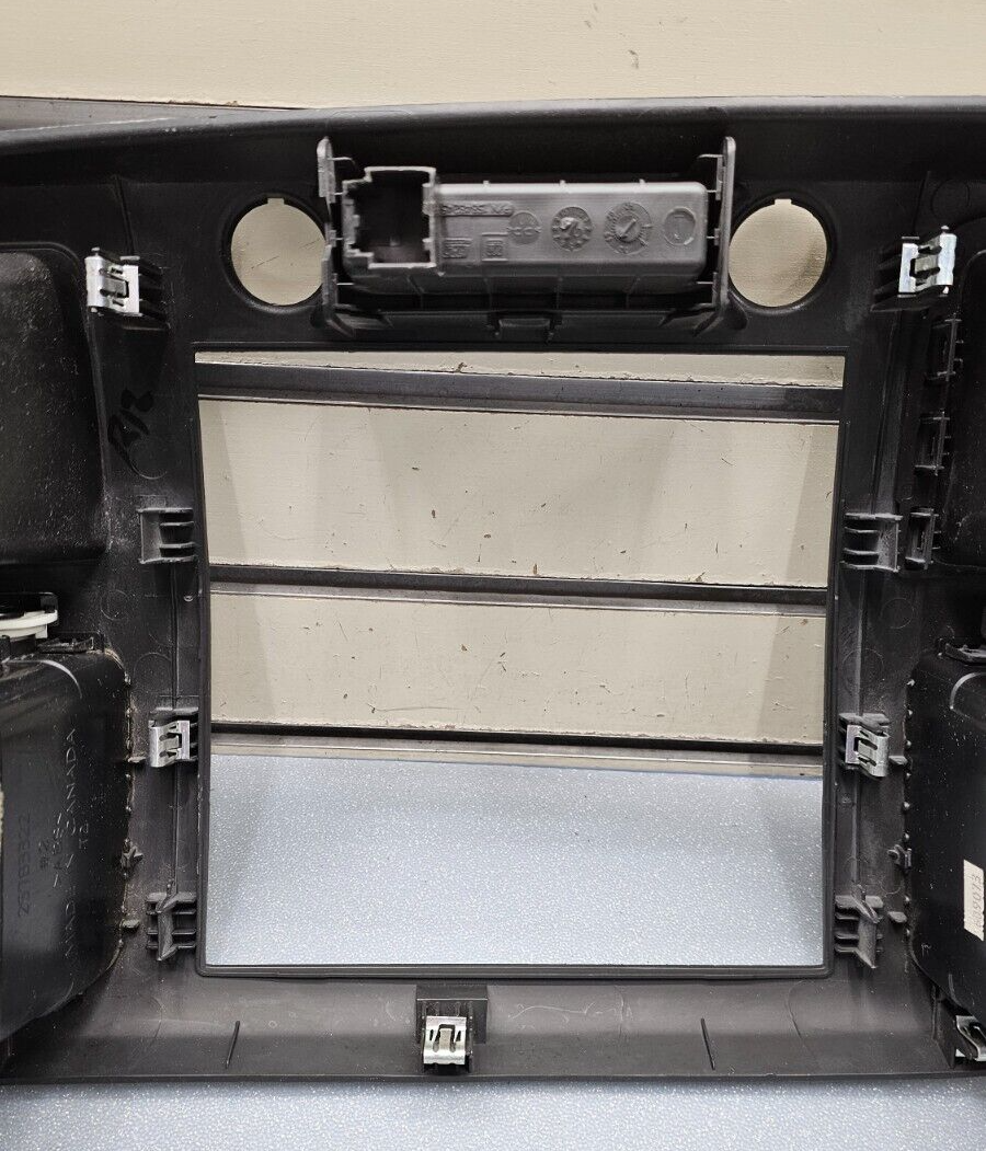 🔥07-14 Silverado SIERRA Center Dash Radio Bezel AC Climate Trim Panel BLACK B6