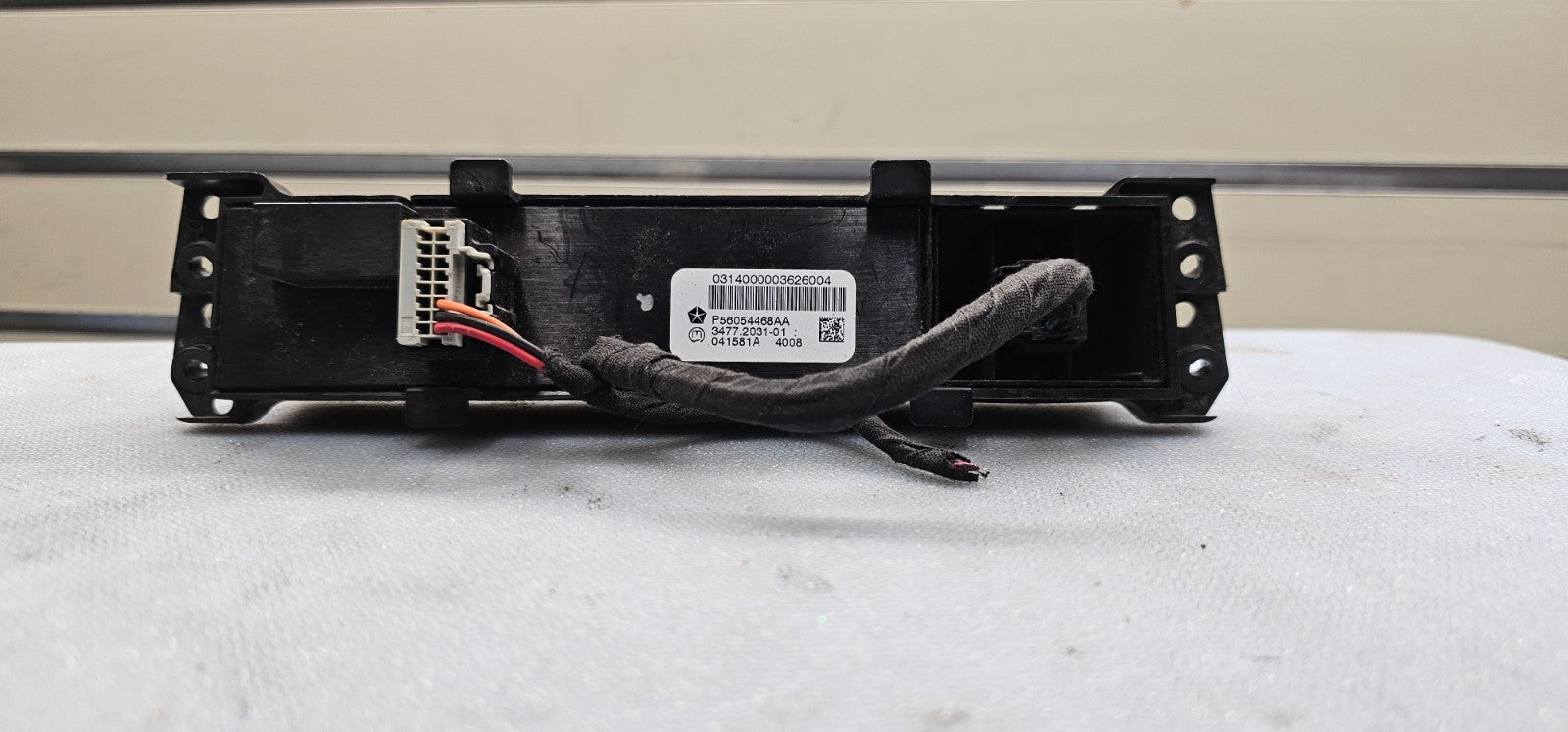 🔥14-23 DODGE RAM MOPAR INSTRUMENT PANEL TRACTION CONTROL SWITCH ASSEMBLY BLACK