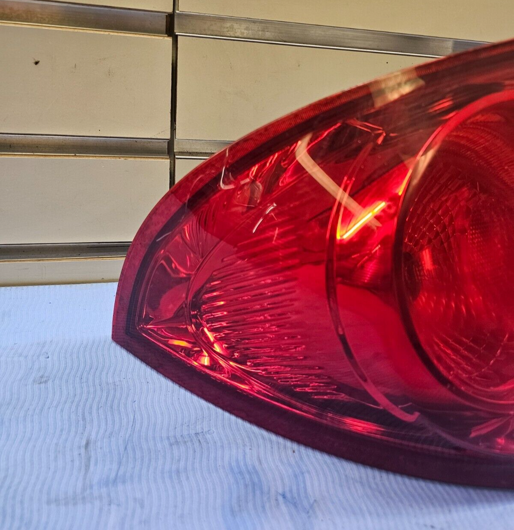 🔥05-10 Chevy Cobalt Right Passenger Tail Brake Stop Light Lamp Assembly OEM