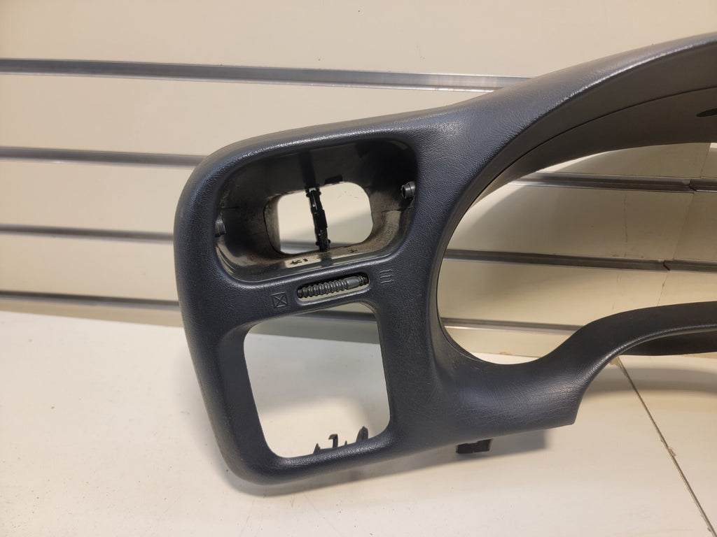 98-04 BLAZER S10 JIMMY SONOMA Cluster Dash Radio Bezel Dark Gray C8