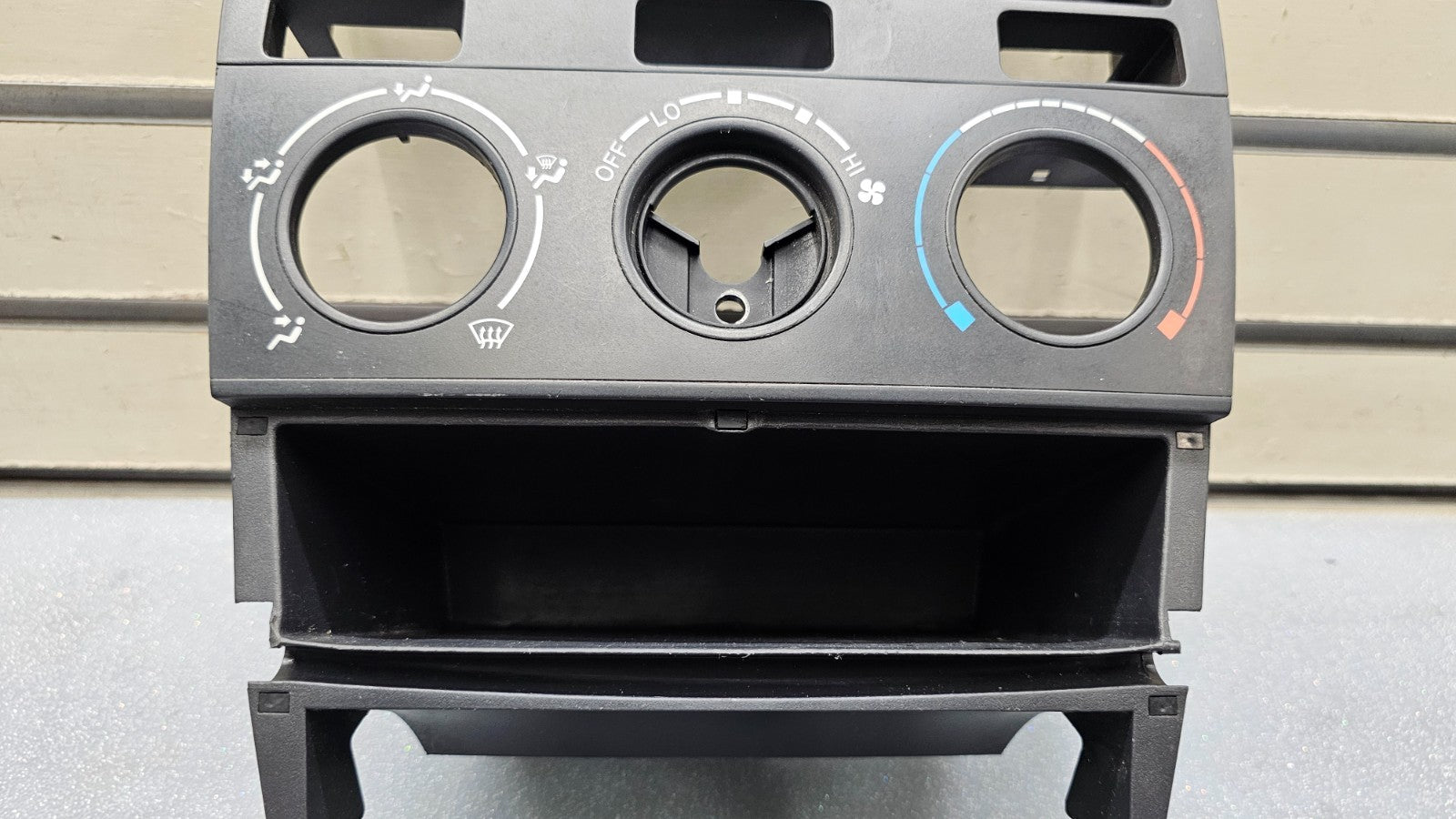 🔥03-08 TOYOTA COROLLA CENTER DASH CLIMATE CONTROL BEZEL TRIM PANEL BLACK OEM