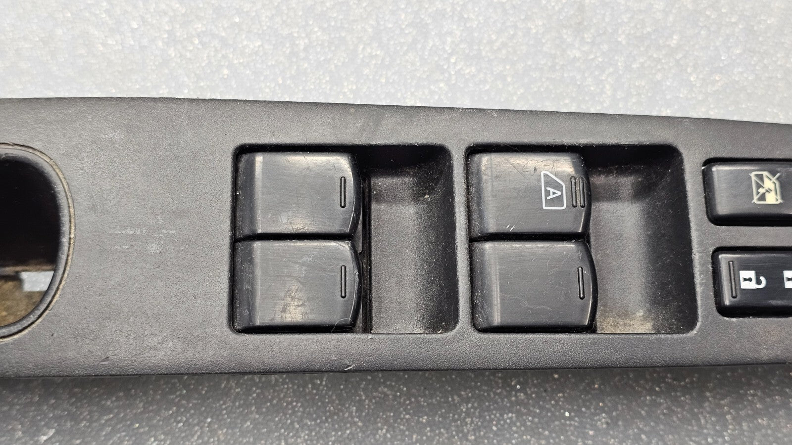 07-10 Nissan Sentra Front Left Driver Master Power Window Switch Assembly Black