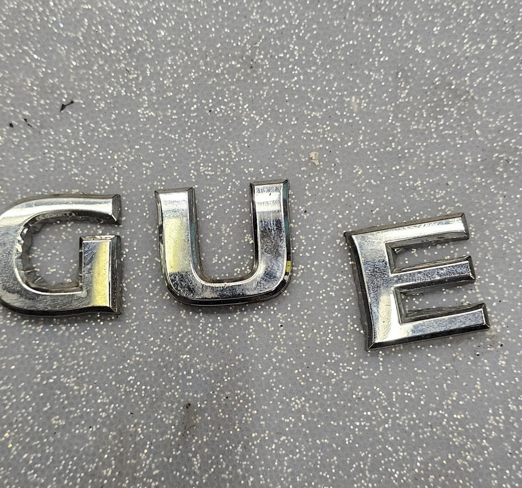 08-13 Nissan Rogue emblem letters badge trunk rear logo symbol Genuine Original