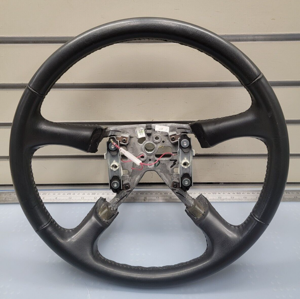 99-02 Chevy Silverado Tahoe Suburban Blazer SONOMA Steering Wheel Leather black