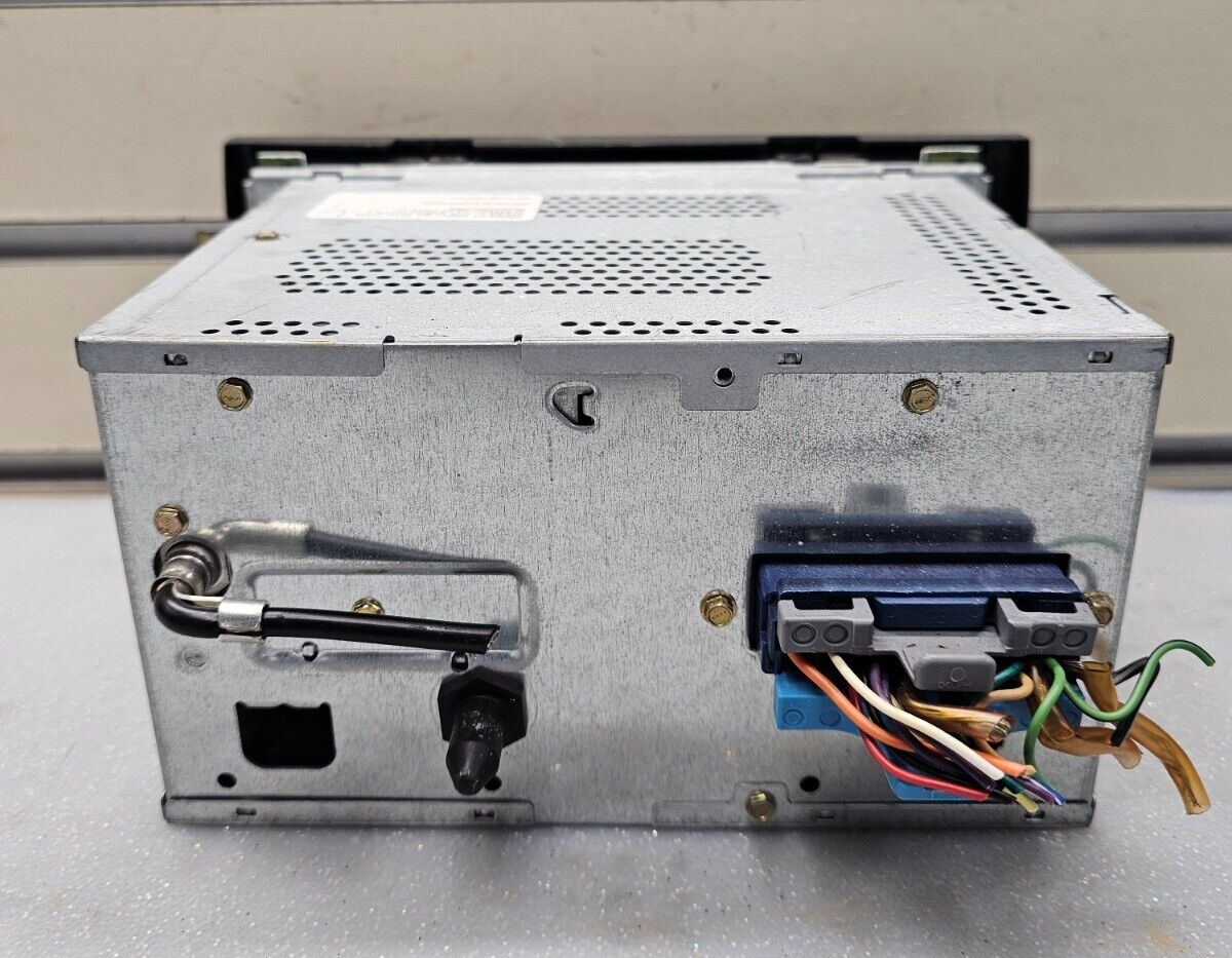 04-05 Cadillac DeVille Seville AM FMCD Dash Radio Receiver Player Stereo Display