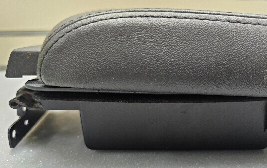 10-12 Lincoln MKZ Center Console Lid Armrest Top Storage Leather Assembly Black