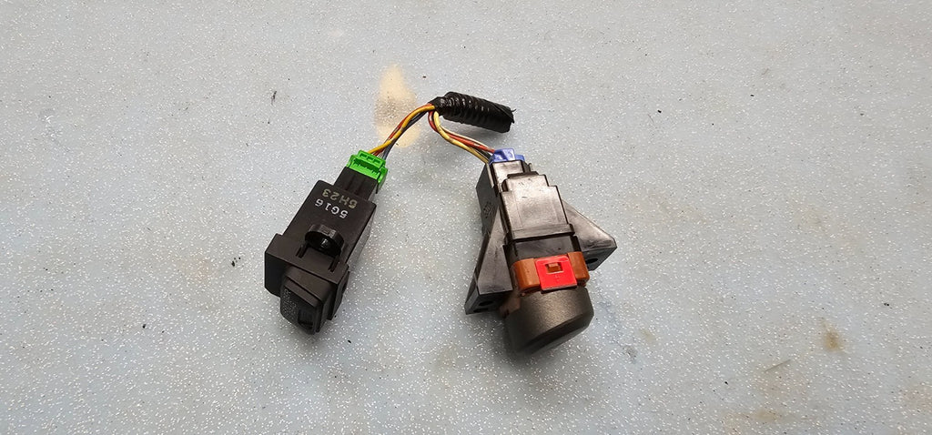 🔥06-11 Honda Civic Emergency Hazard Warning Light Switch Push Button Flasher