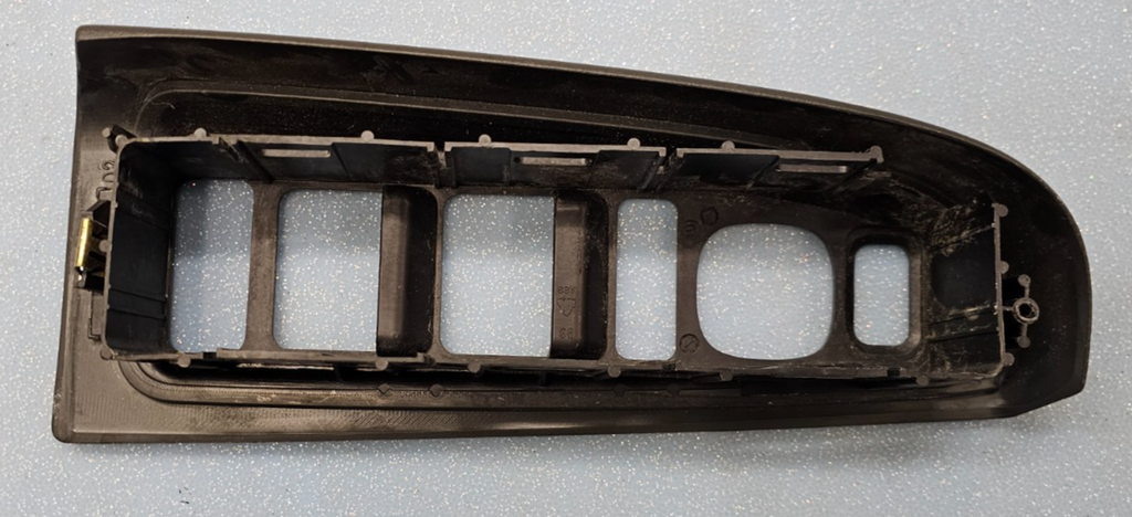 🔥03-06 Silverado Sierra Power Left Driver Master Window Switch BEZEL Black OEM
