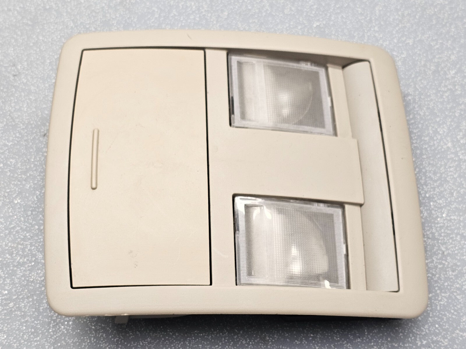 🔥05-10 Jeep Grand Cherokee Overhead Console Dome Map Light Lamp Compartment Tan