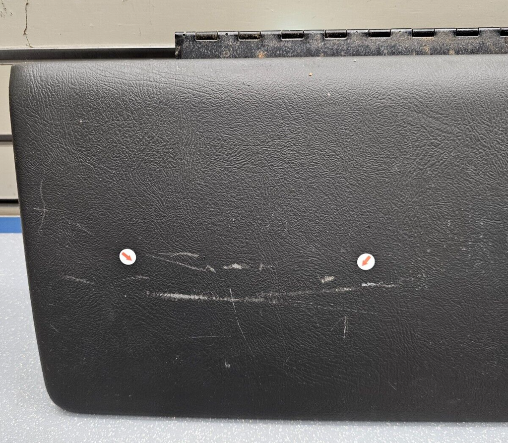 99-06 SILVERADO SIERRA Dash GLOVE BOX Storage Compartment Assembly Black G3