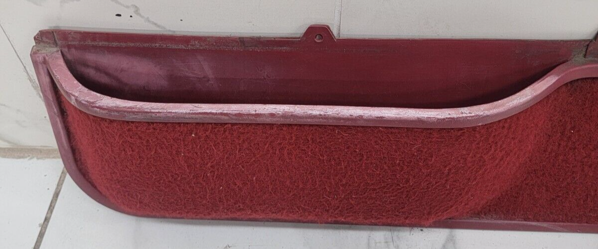 92-96 Ford F150 BRONCO Interior DOOR PANEL Front LEFT LOWER Trim Cloth RED D15