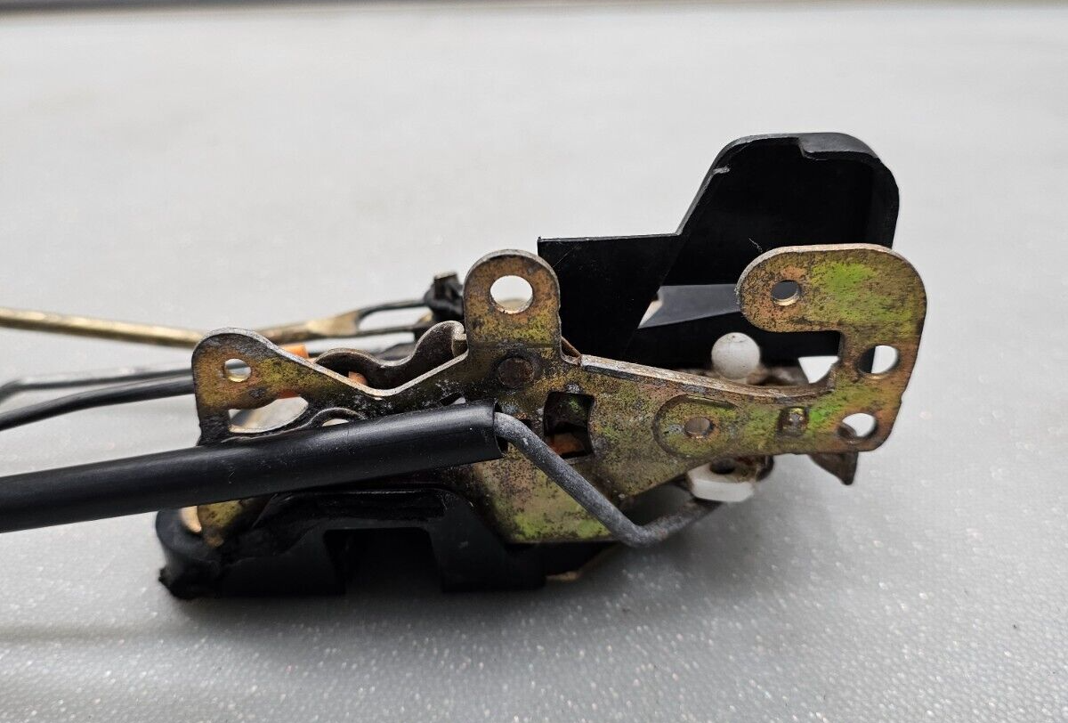🔥98-02 Toyota Corolla Prism Driver Manual Power Door Lock Latch Actuator OEM
