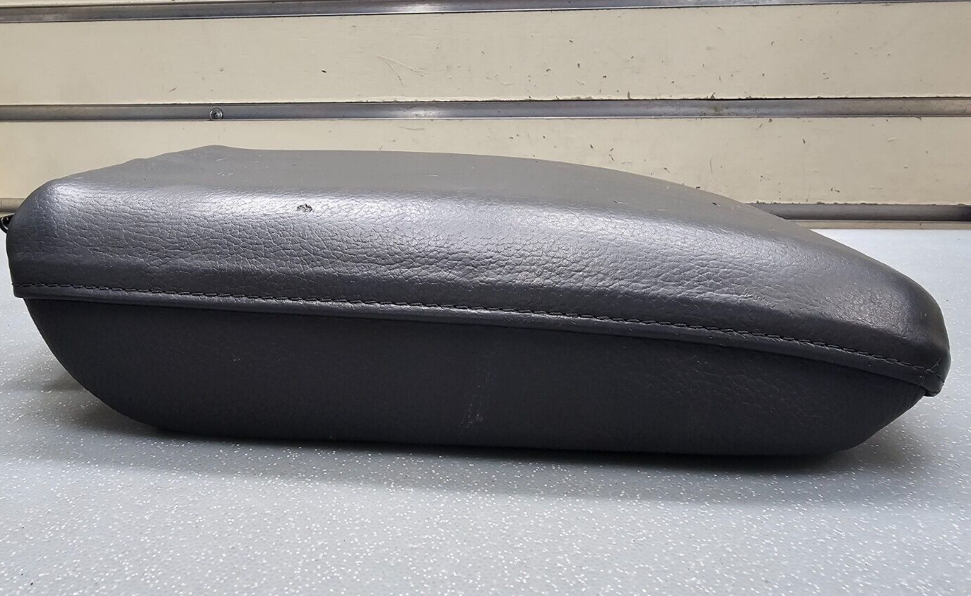 🔥03-08 Pilot Front Center Console Lid Arm Rest Cover Leather Top Pad Black OEM