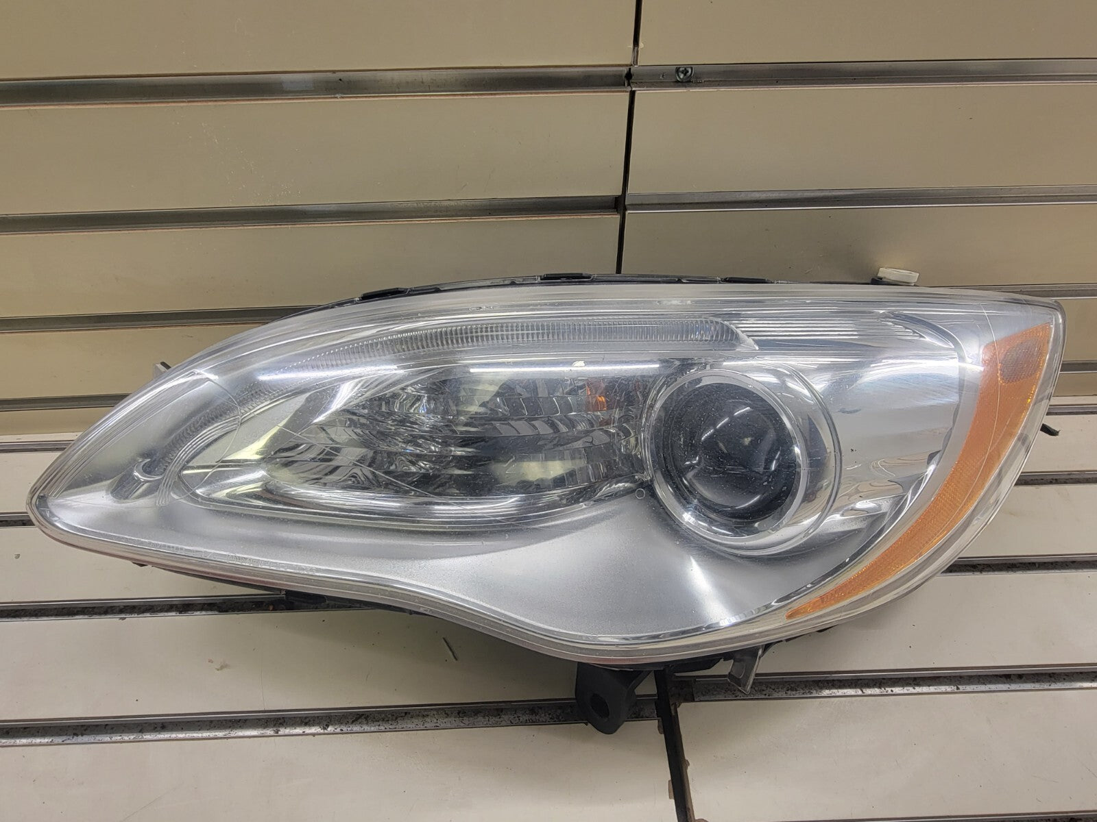 🔥2011-2014 Chrysler 200 Sedan headlight Head light Lamp driver left