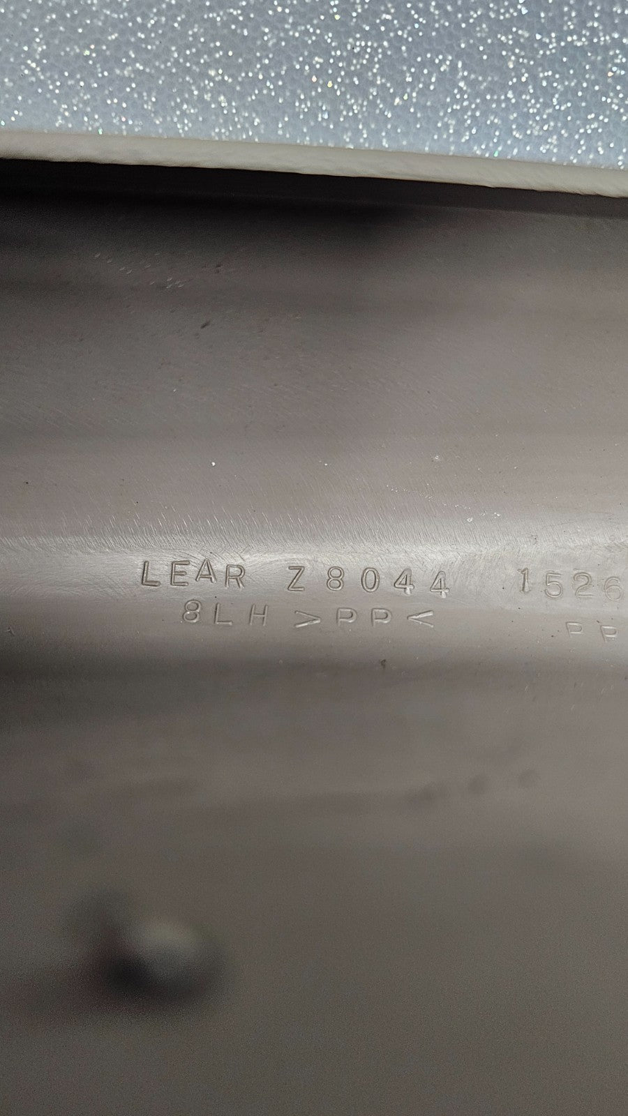 99-06 SILVERADO SIERRA Molding A PILLAR Trim LEFT Driver Speak Light GRAY p3