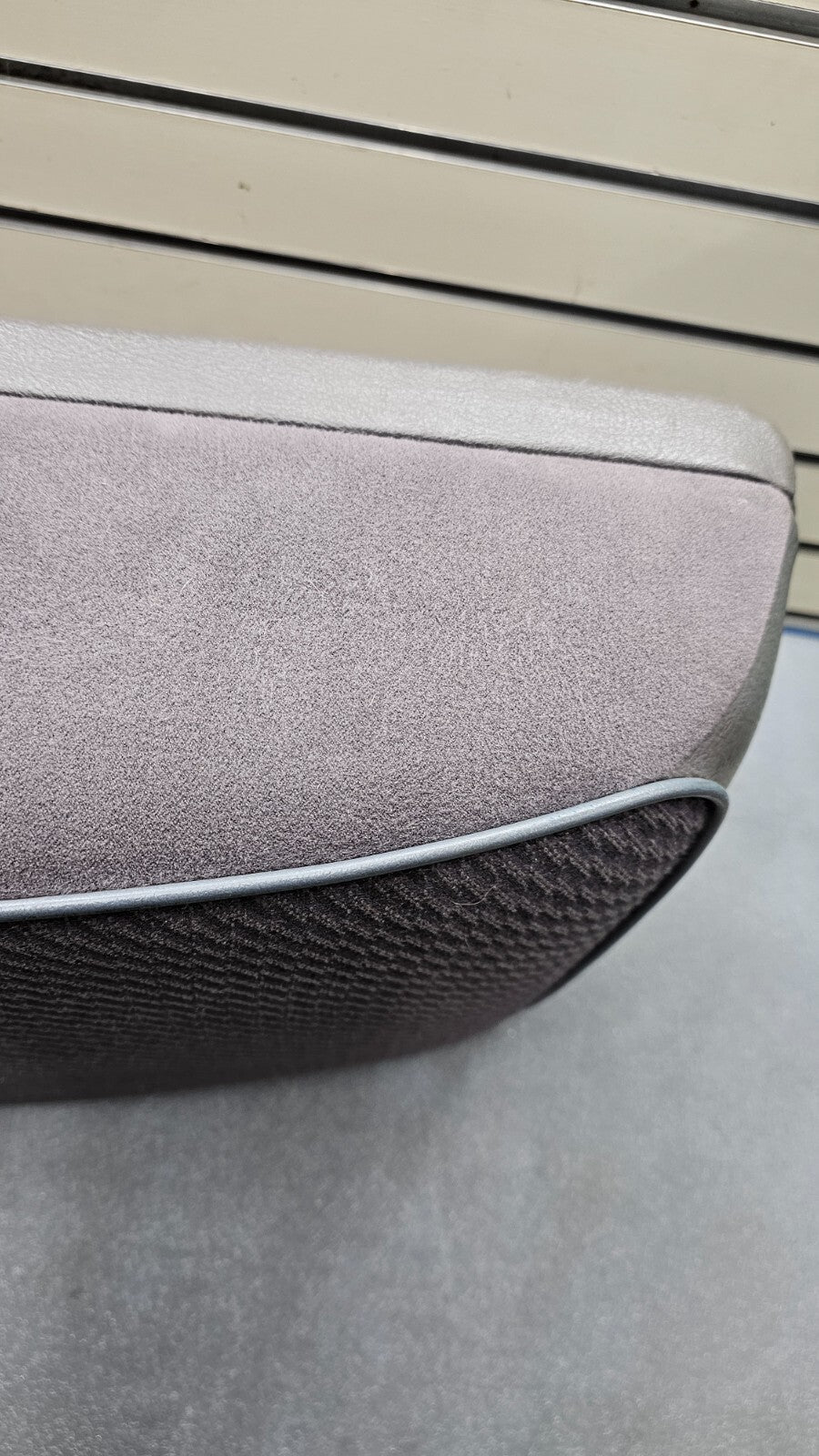 🔥94-01 RAM 1500 2500 3500 Front Center Console JUMP SEAT ARM REST Top Gray JS8