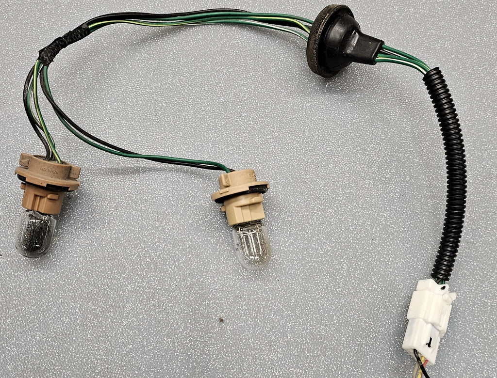 🔥2008-2013 NISSAN ROGUE TAIL BRAKE LIGHT LAMP BULB WIRING HARNESS OEM