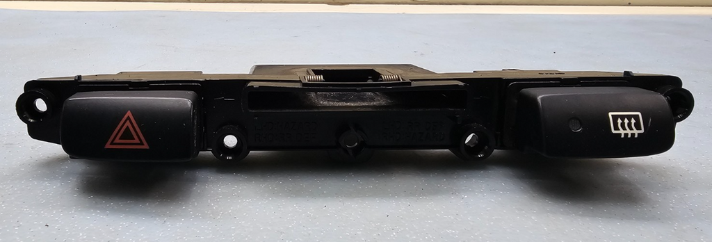 🔥2006-2011 Kia Rio Rio5 Center Dash Hazard Defrost Switches Black OEM