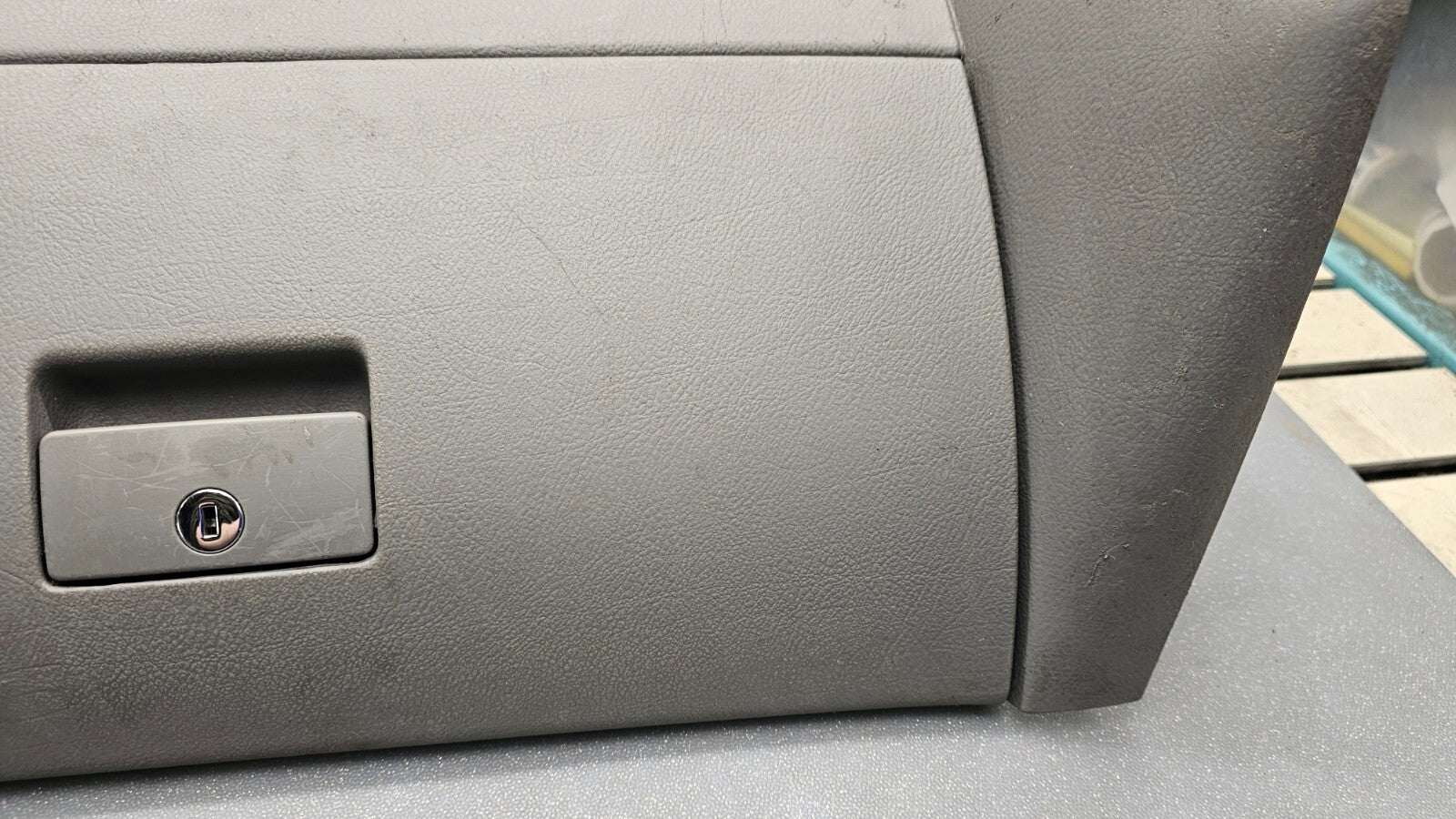 🔥99-06 JETTA GLI GOLF GTI R32 DASH GLOVE BOX COMPARTMENT STORAGE ASSEMBLY GRAY