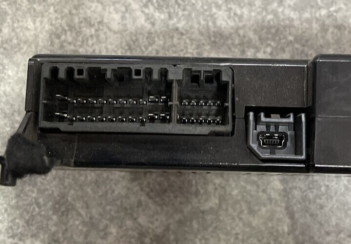 🔥2011-2017 Dodge Journey Charger Chrysler 300 Bluetooth Control Module Assembly