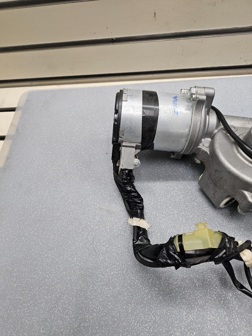 🔥06-12 Toyota Rav4 Electric Power Steering Column Pump Assist Motor Assembly