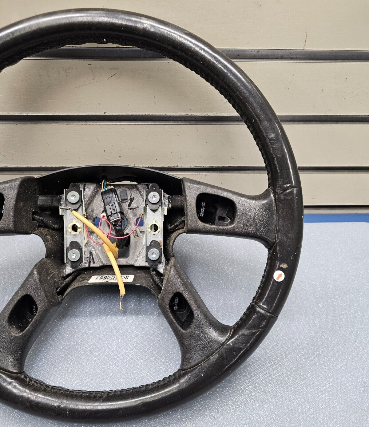 🔥03-06 Chevy Tahoe Yukon Escalade Left Driver Steering Wheel Column Cover BLACK