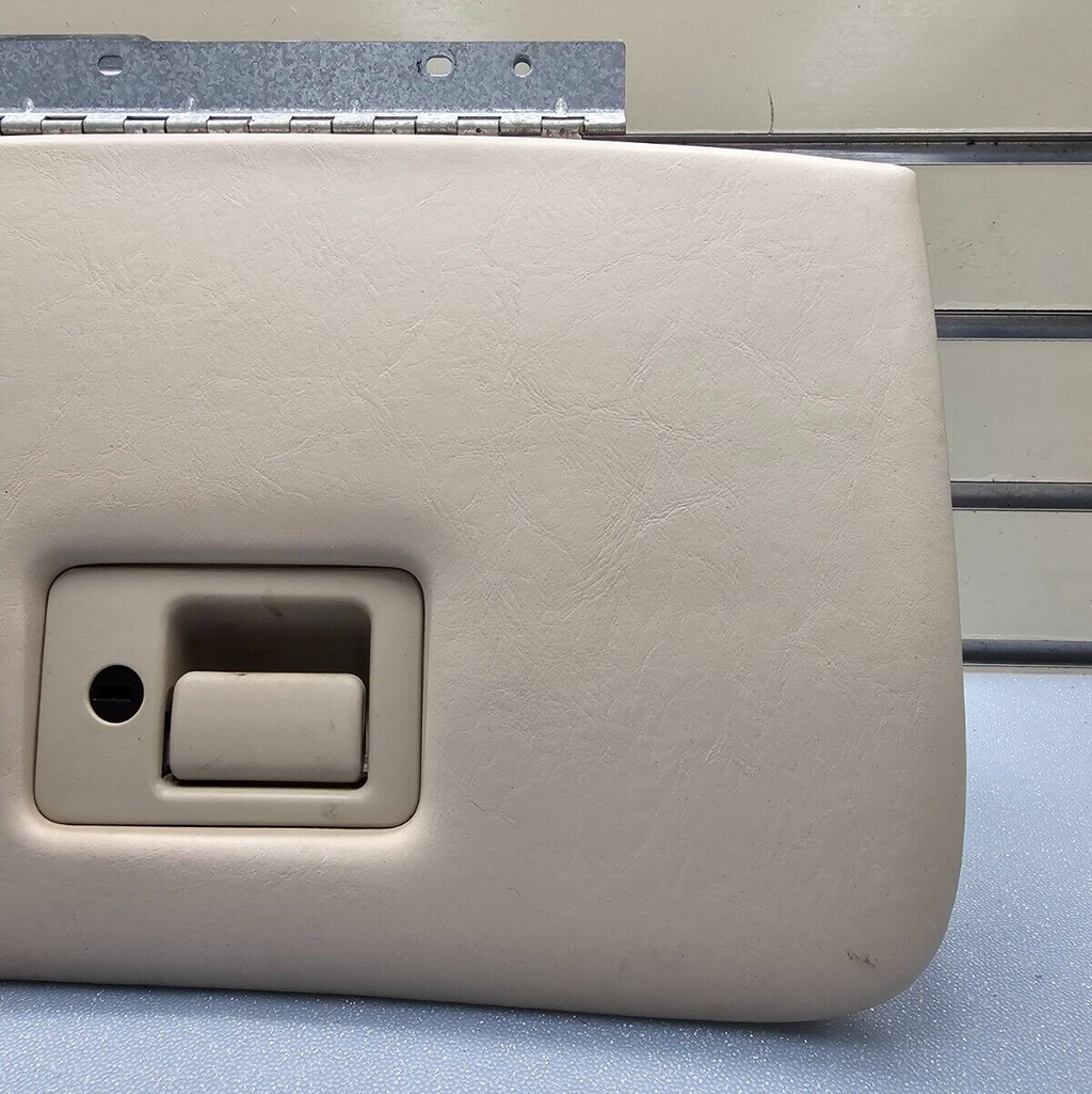 🔥03-11 Town Car Dash Glove Box Storage Compartment Lid Door Cover Assembly Tan