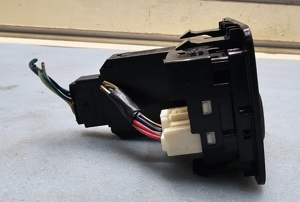 🔥03-08 Toyota Matrix Vibe Dash Door Mirror Power Control Dimmer Switch Assembly