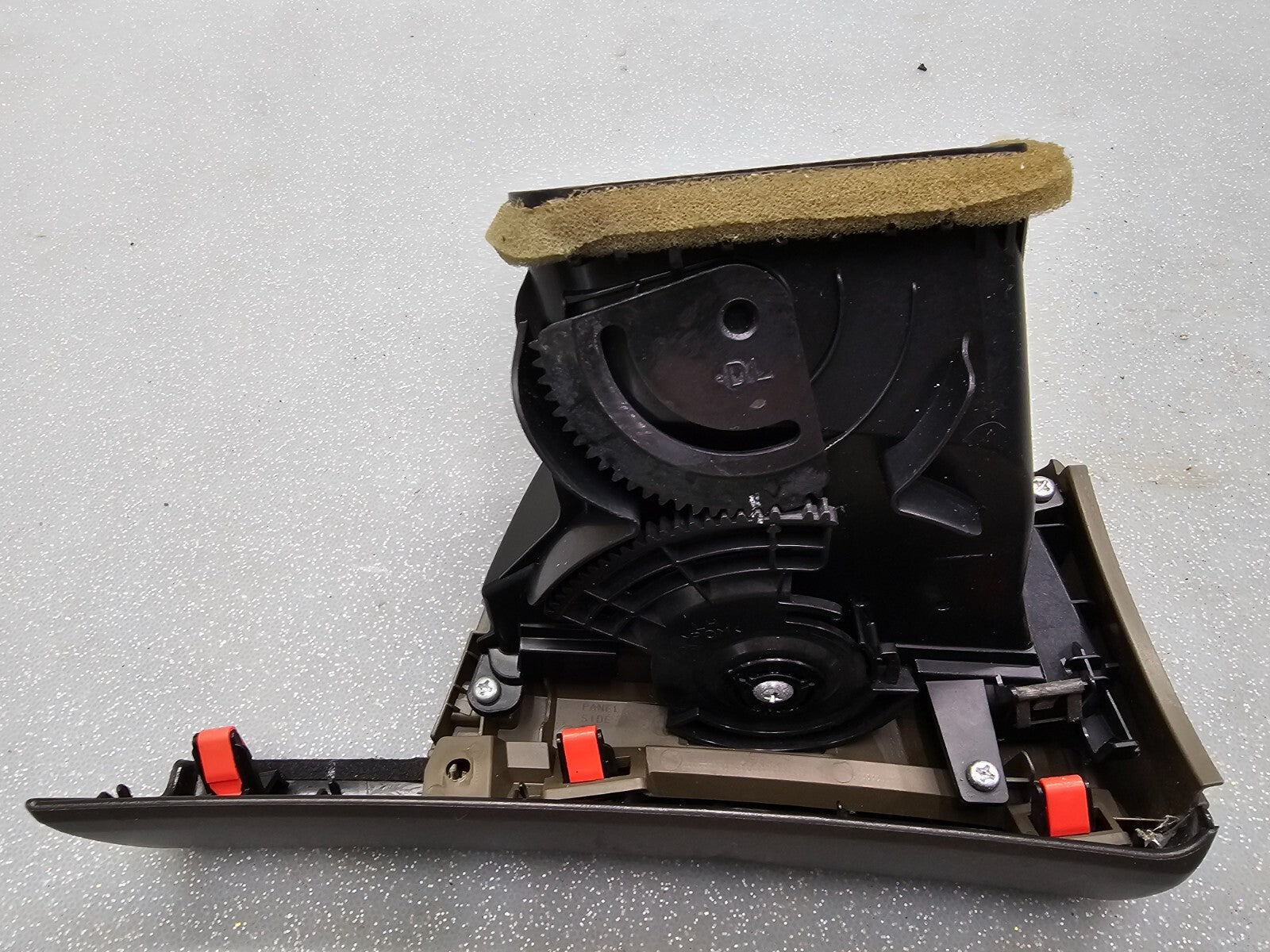 🔥08-12 Honda Accord Left Front Driver Side Dash AC Air Vent DARK TAN OEM