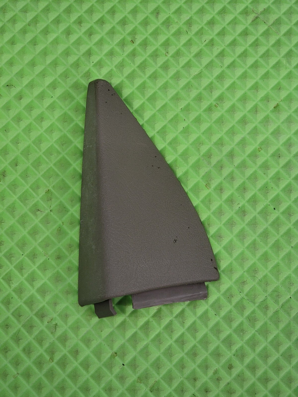 🔥1995-1998 Chevrolet Tahoe Suburban Door Panel Mirror Cover Trim LEFT GRAY