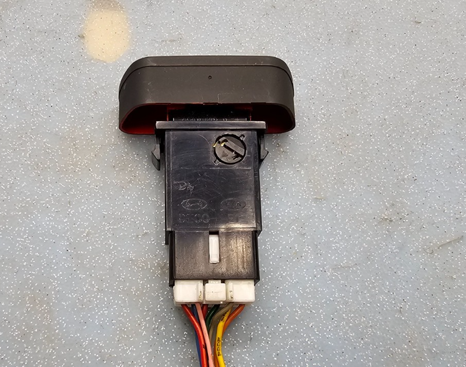 🔥01-05 SONATA OPTIMA Hazard Warning Emergency Light Dash Flasher Switch Black