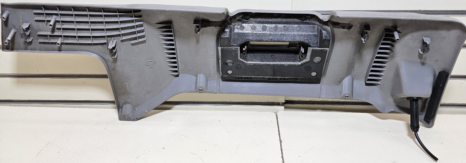 🔥95-99 CHEVY GMC TRUCK CK INSTRUMENT PANEL DASH KNEE BOLSTER PANEL GRAY OEM