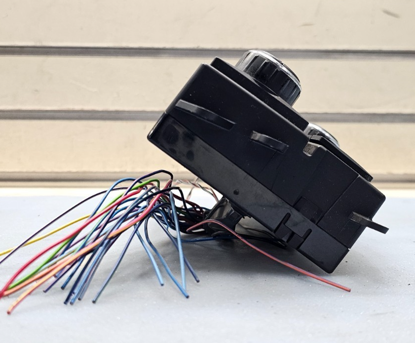 🔥08-10 Dodge Grand Caravan Town & Country Climate Control Rear A/C Heater Dash