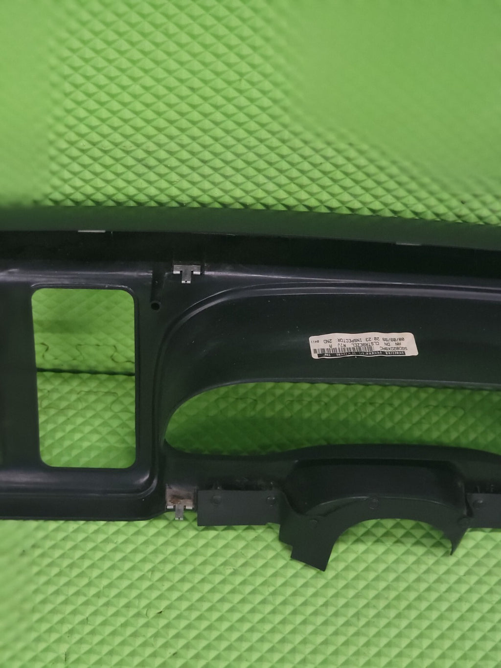 🔥98 - 00 Dodge Dakota & Durango Dash Trim Radio Gauge Cluster Bezel black C30