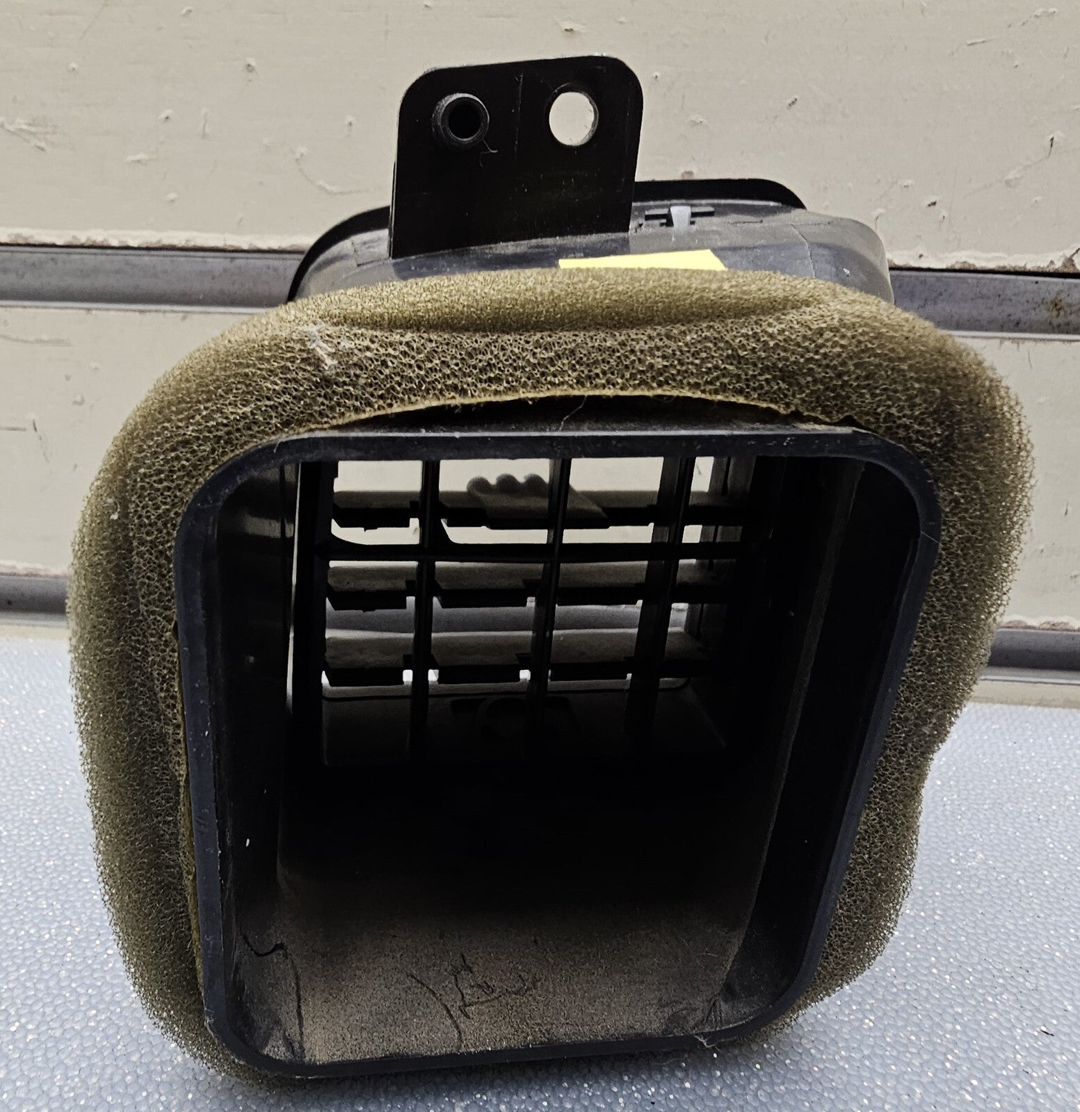99-06 Silverado Sierra Dash Air Vent Left Driver Heater Climate Temperature OEM