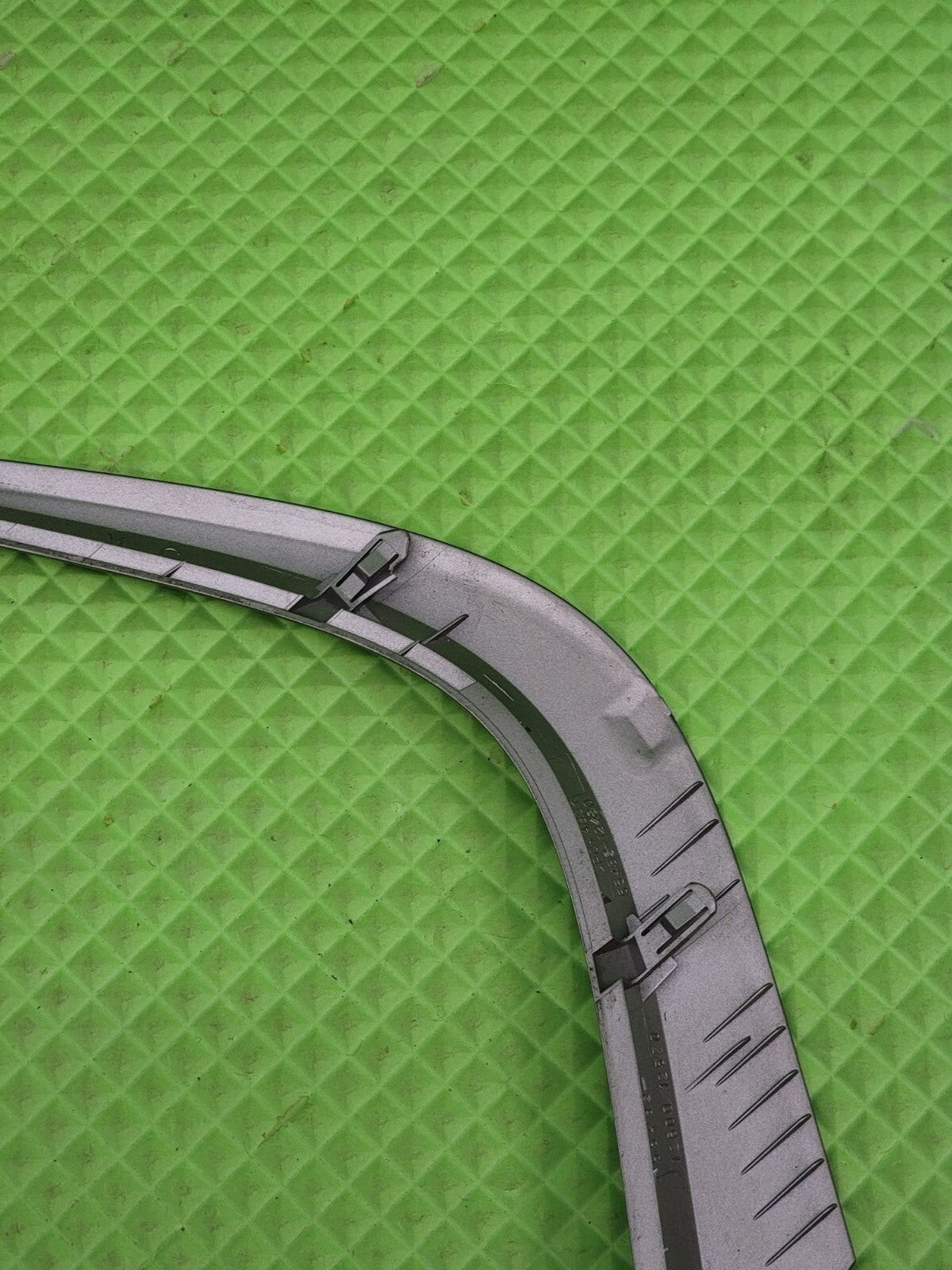 🔥2009-2013 Toyota Corolla Shifter Bezel Trim Molding LEFT side OEM silver