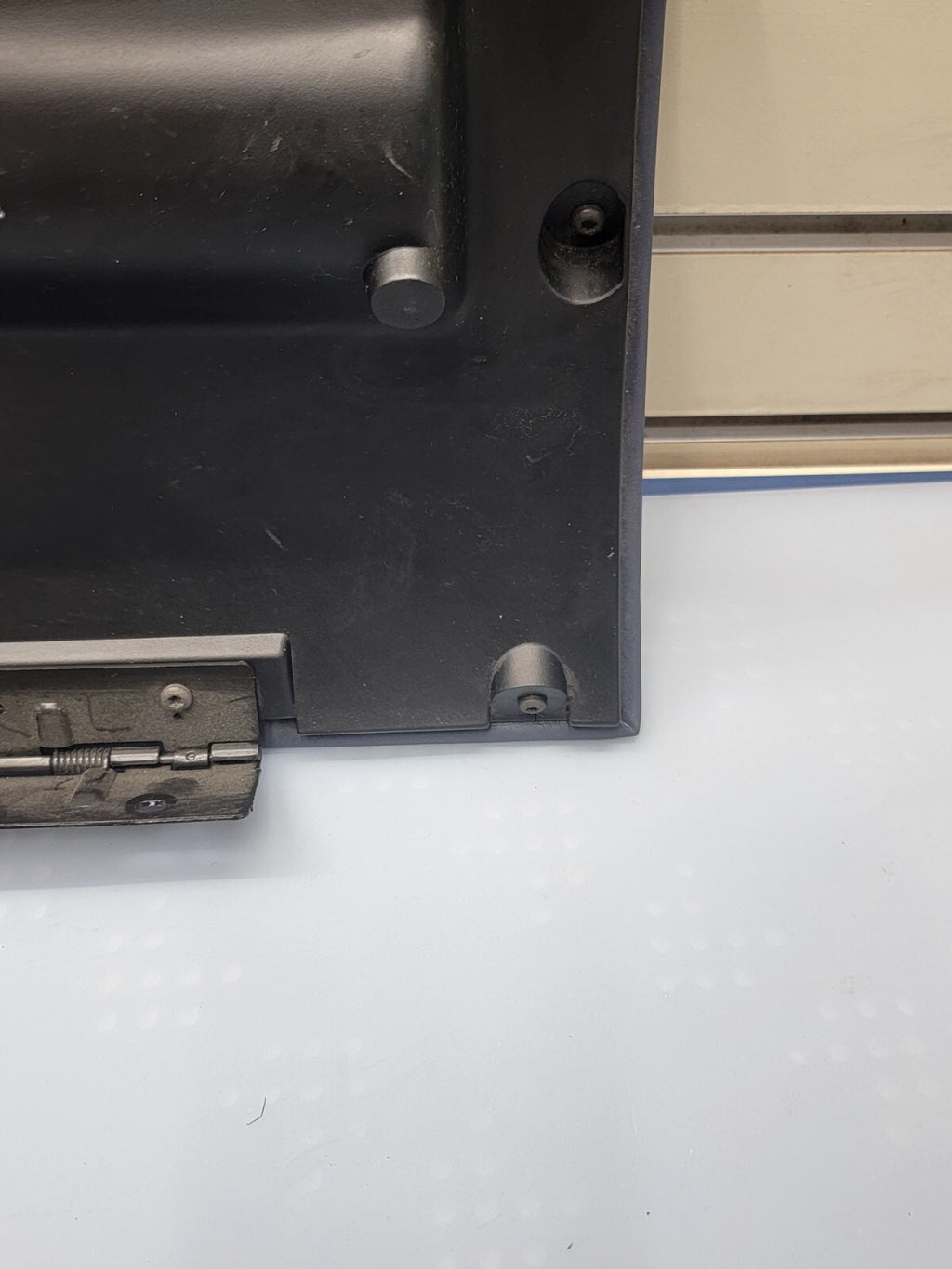 🔥00-05 Chevrolet Impala Glove Box Door with Working Lock Mechanism and Hinge