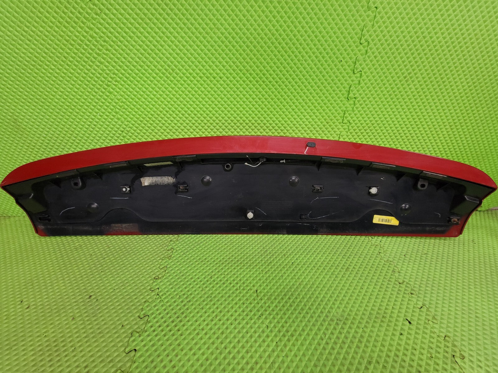 🔥11-20 Dodge Grand Caravan Rear Upper Hatch Spoiler Wing Mount Break Light Red