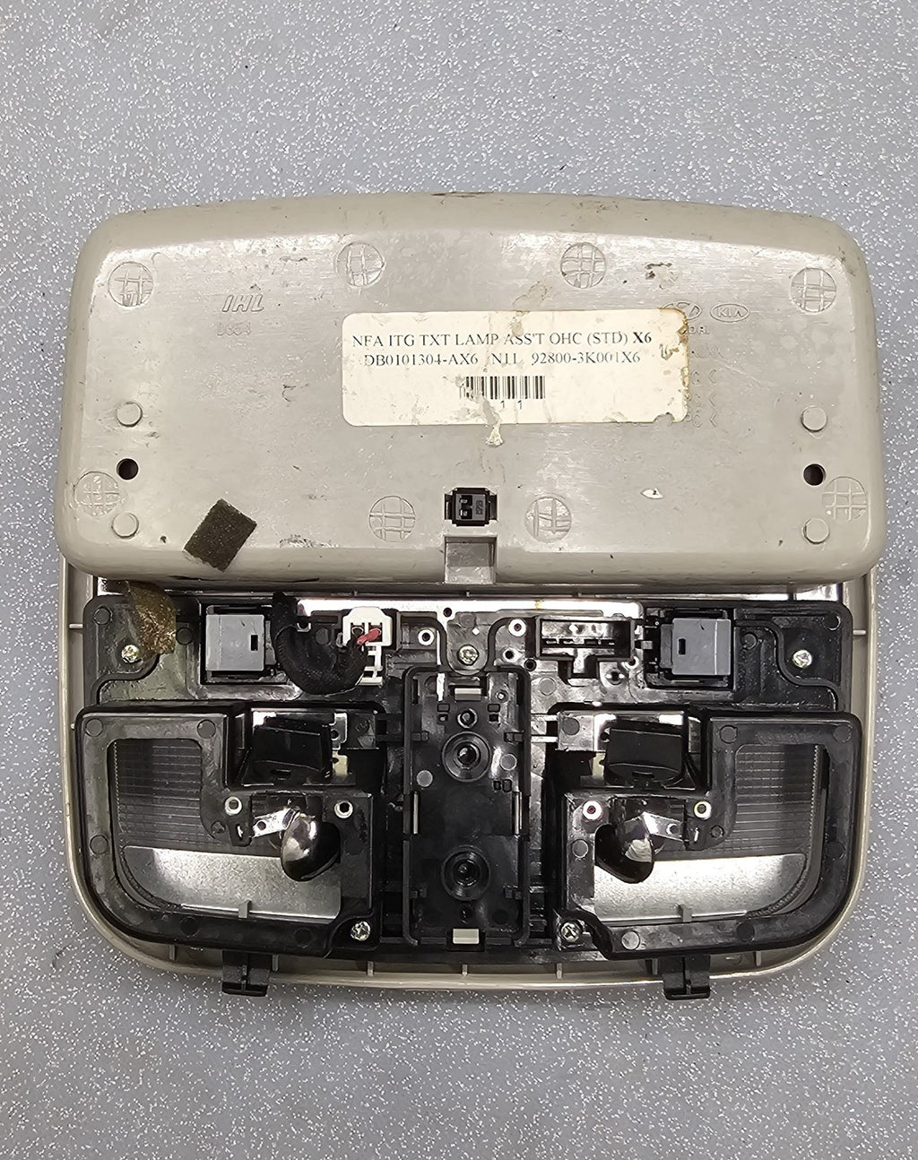 06-10 Hyundai Sonata Overhead Console Dome Map Light Lamp Storage Assembly Gray